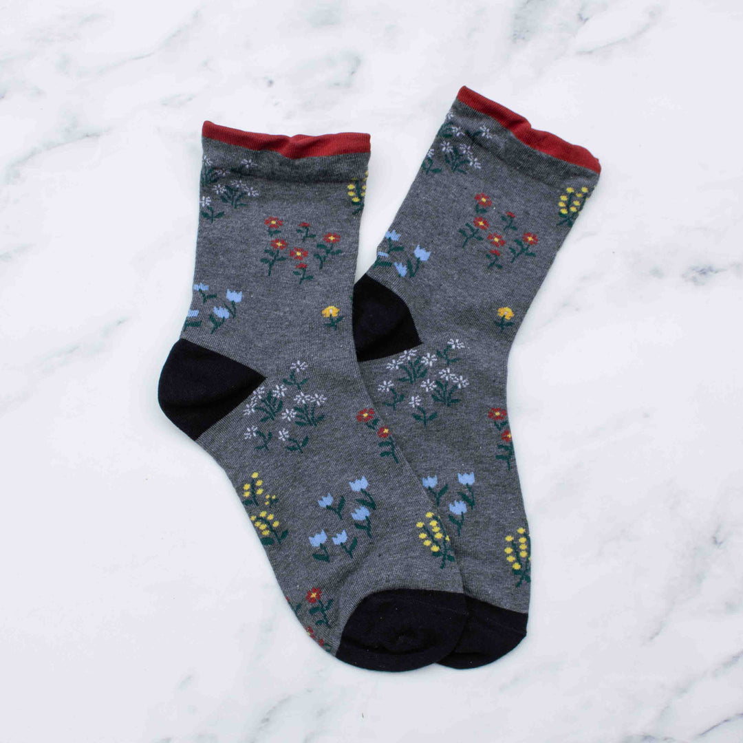 Tiepology | Women's Penelope Floral Casual Socks
