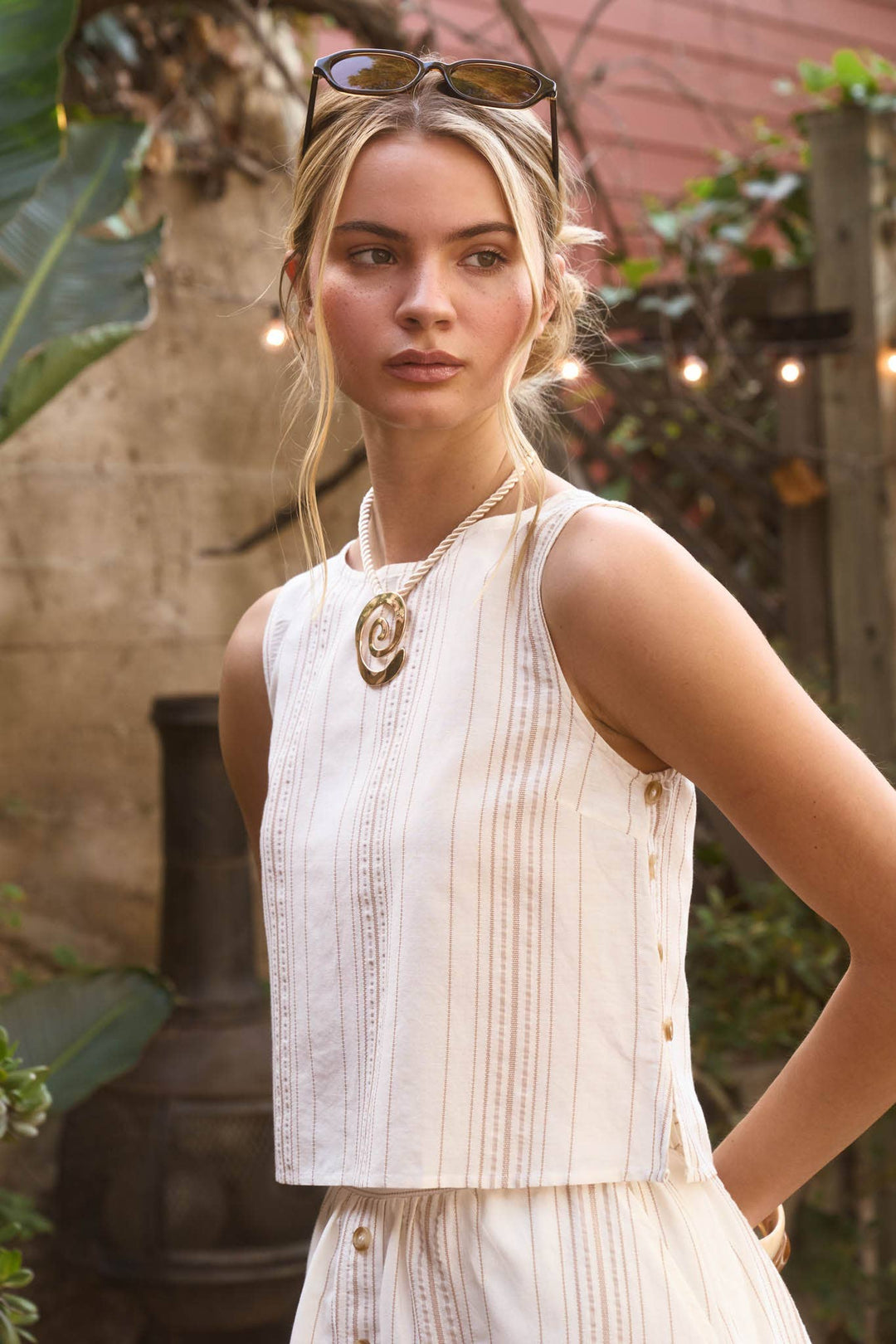 Blu Pepper | Striped Sleeveless Side Button Detail Top