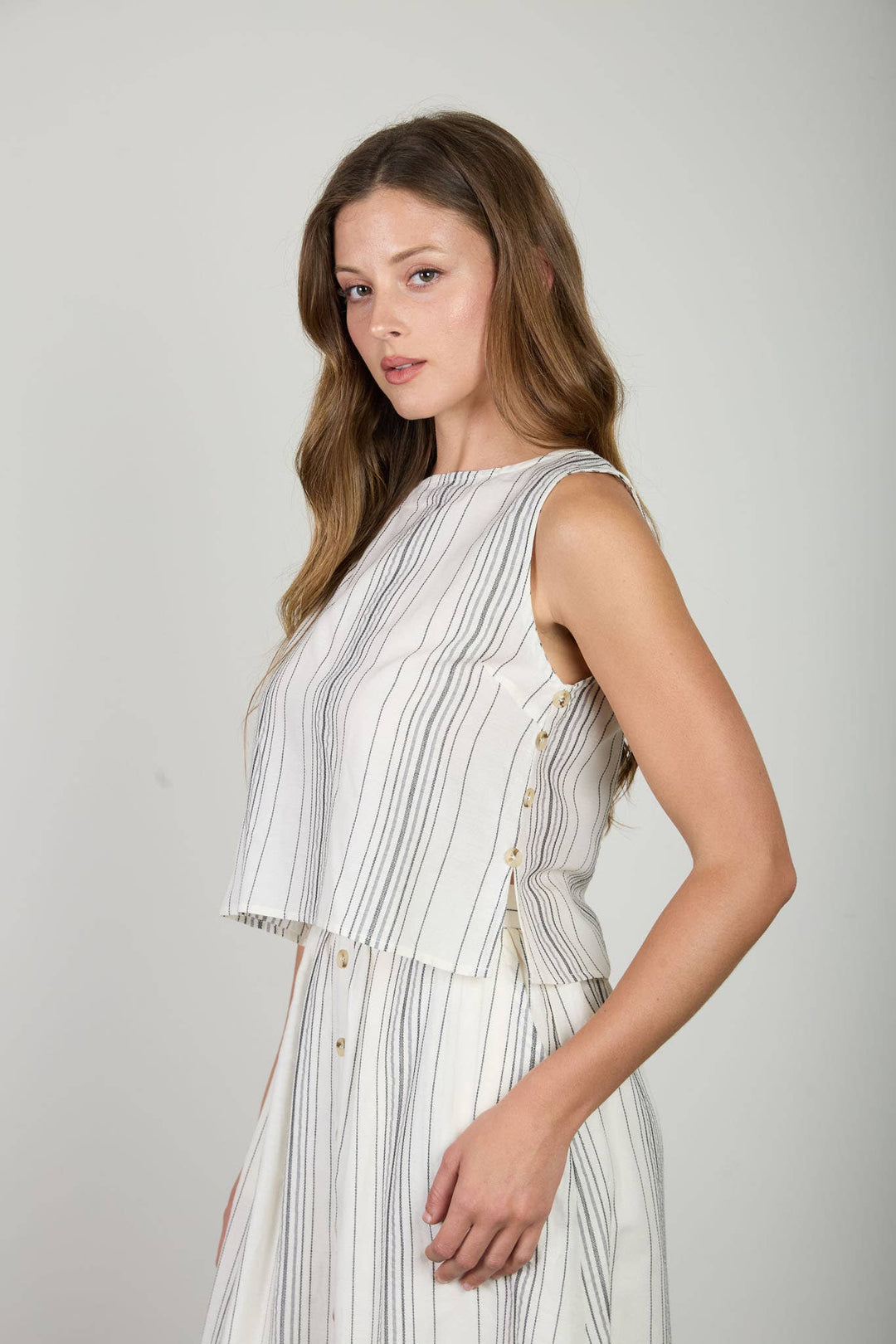 Blu Pepper | Striped Sleeveless Side Button Detail Top