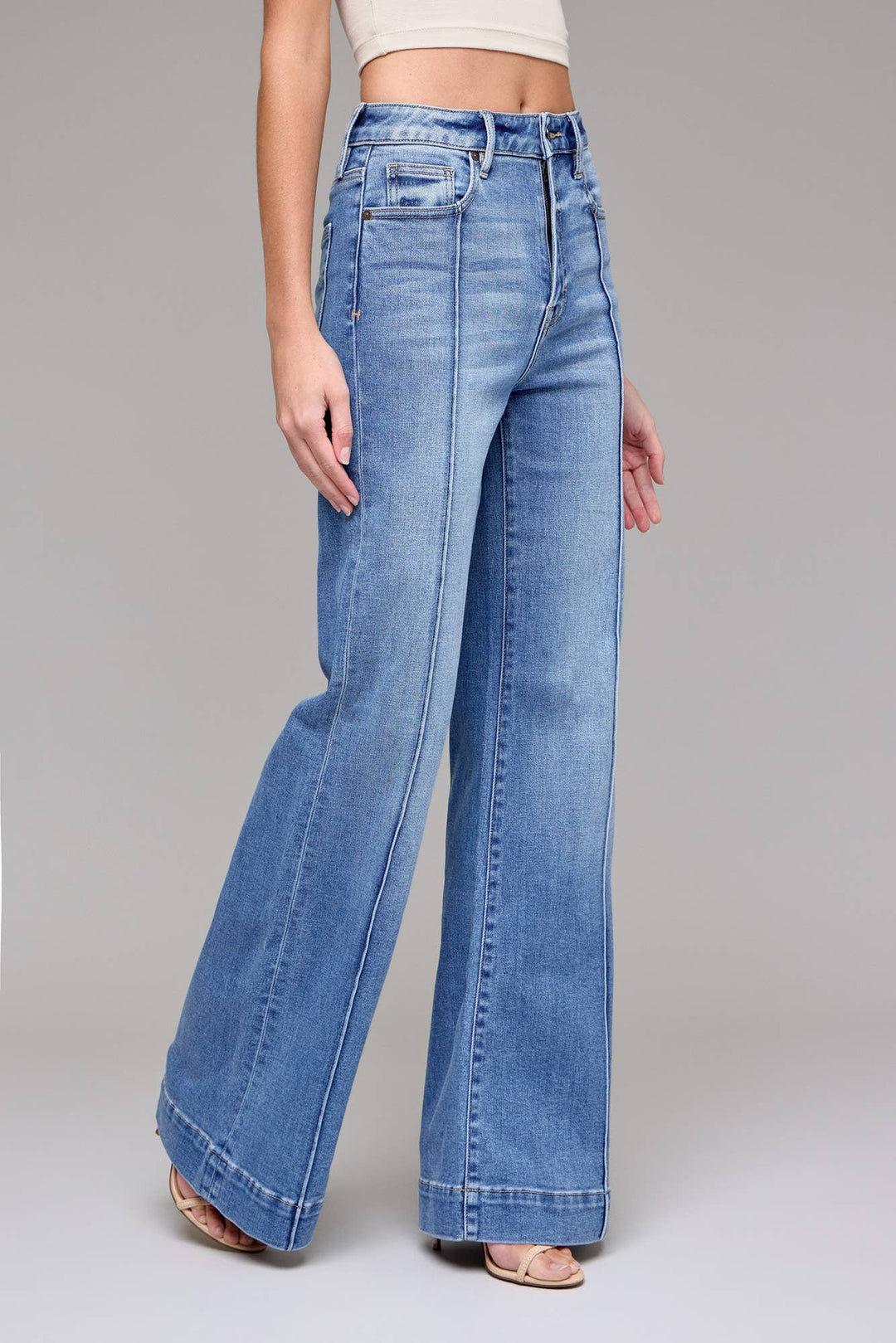 Hidden Jeans | Medium Light Pintuck 33" Inseam Flare