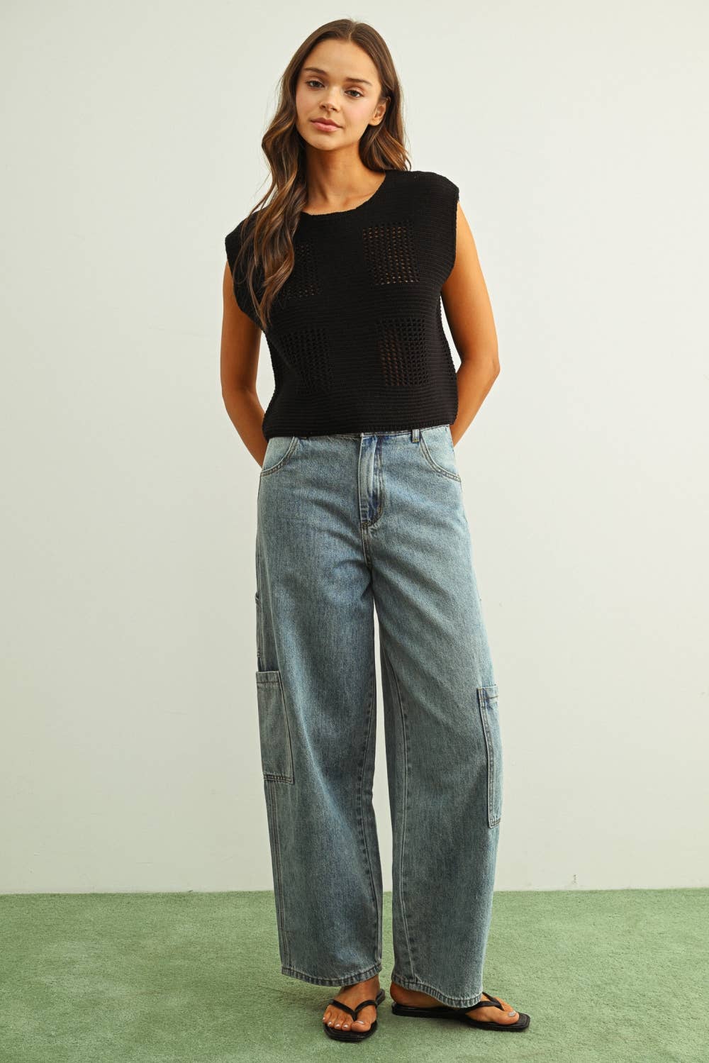 Miou Muse | Round Neck Crochet Crop Top