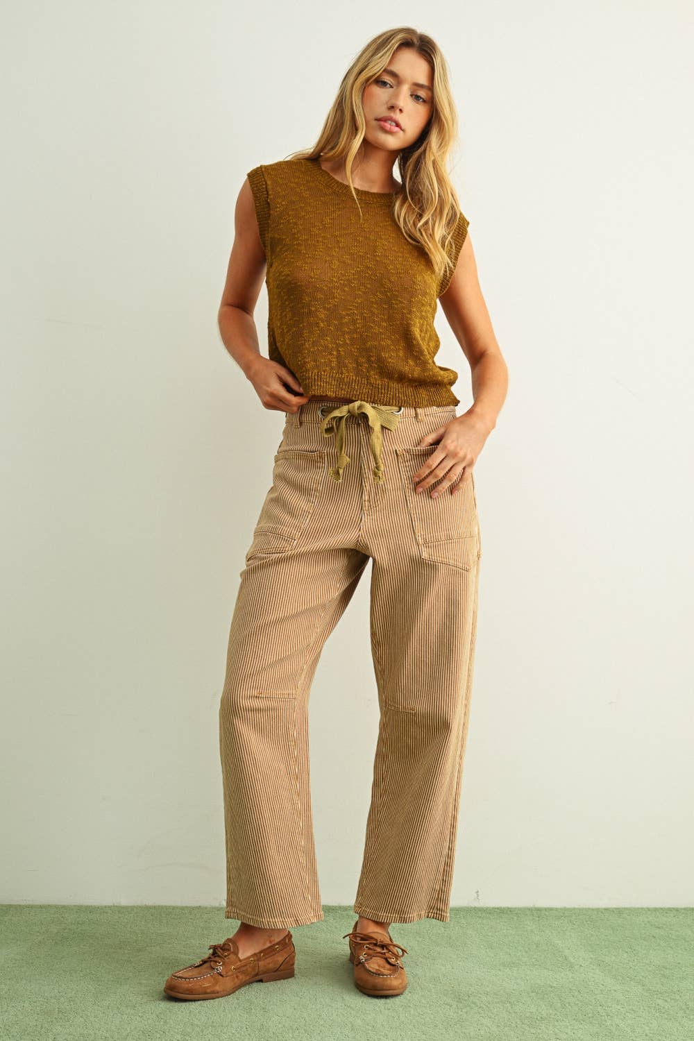 Miou Muse | Ombre Style Sleeveless Knitted Top