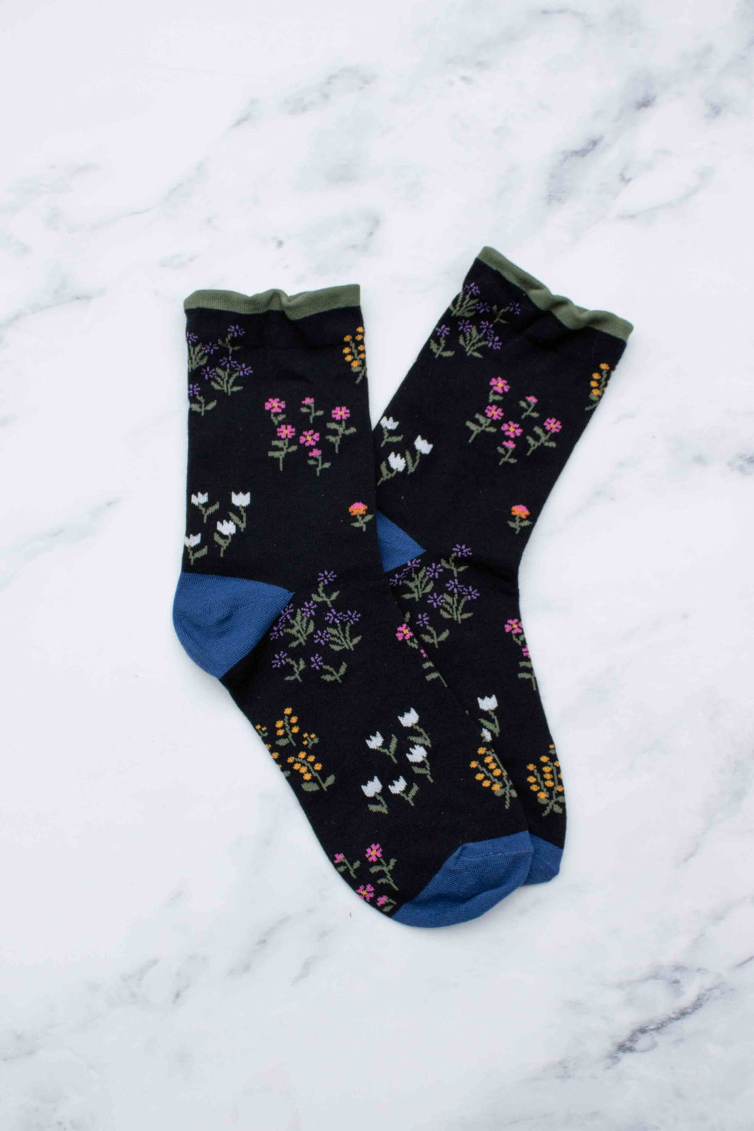 Tiepology | Women's Penelope Floral Casual Socks