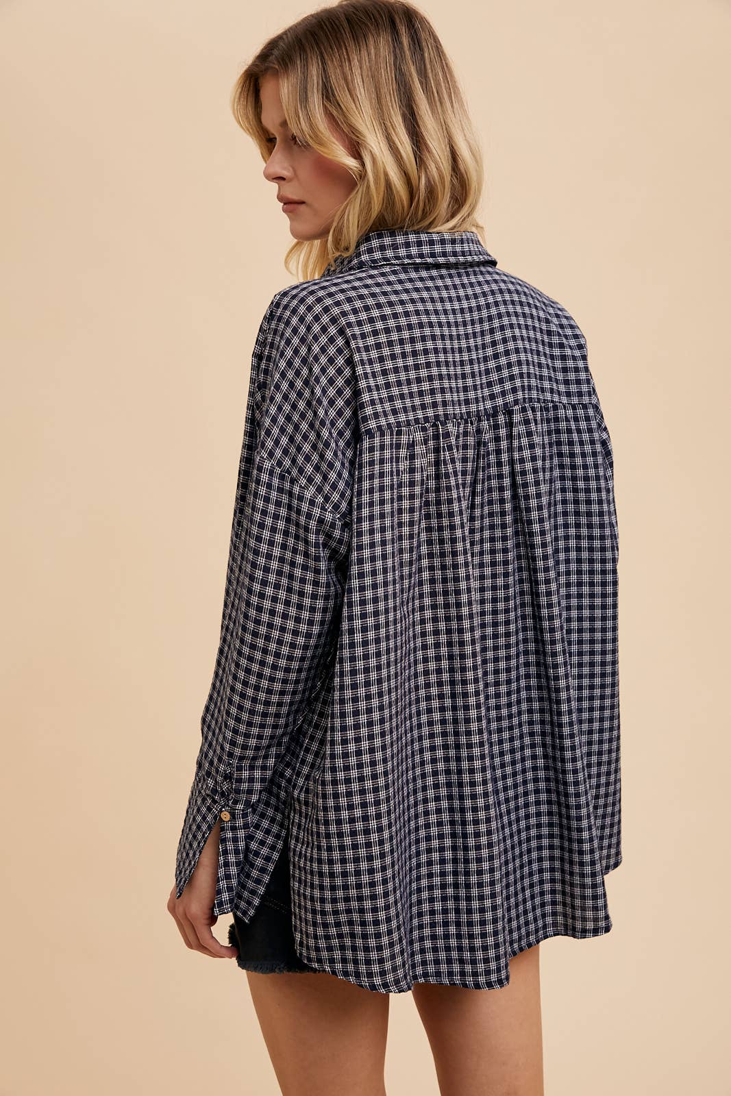 In Loom | V Neck Collared Shirt