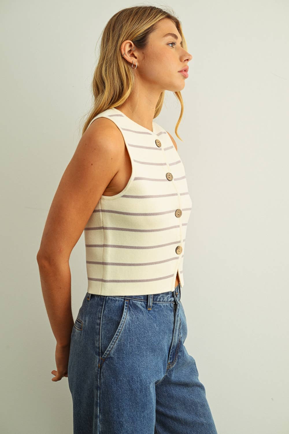 Miou Muse | Button Detail Stripe Pattern Knitted Vest