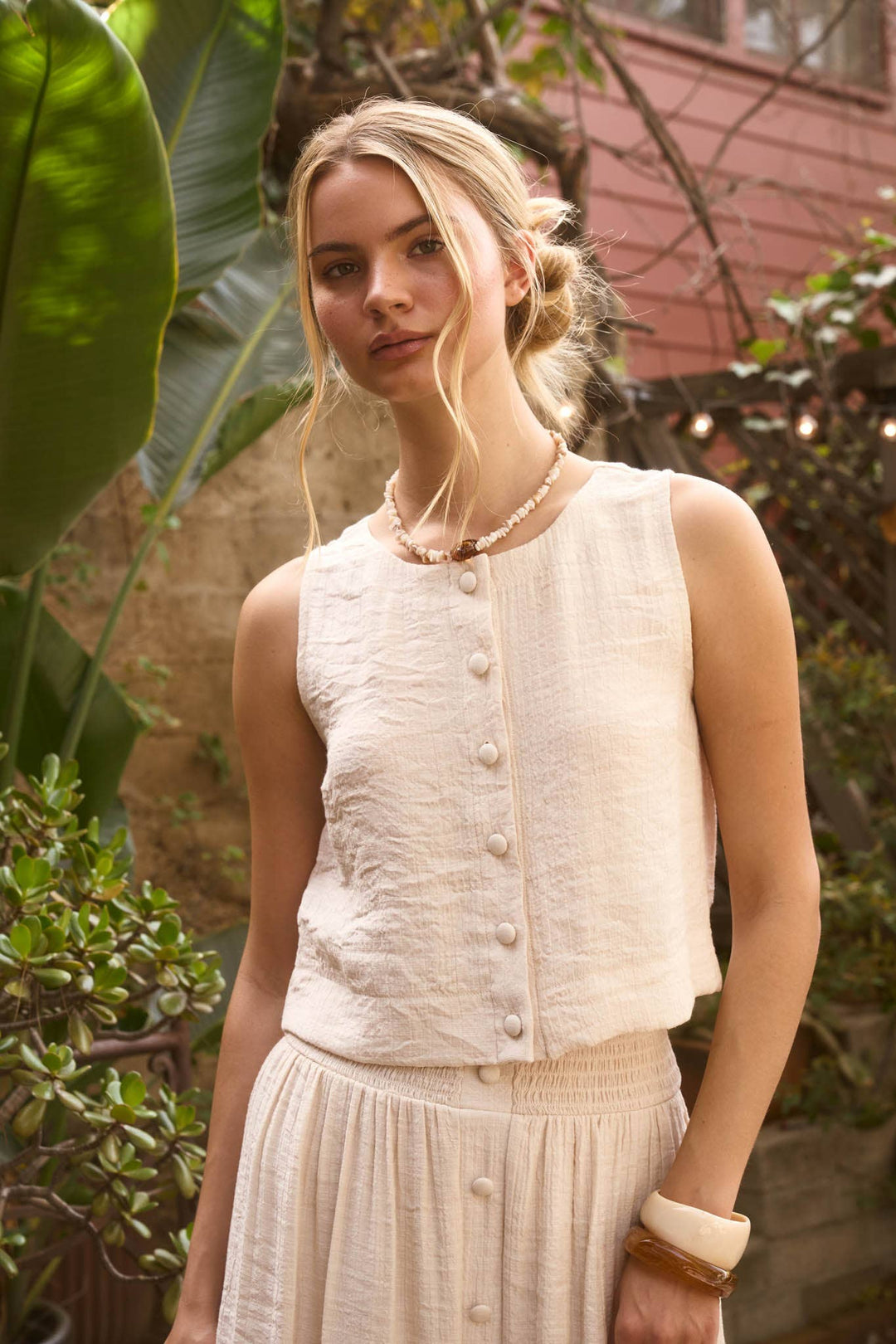 Blu Pepper | Textured Button Down Sleeveless Top