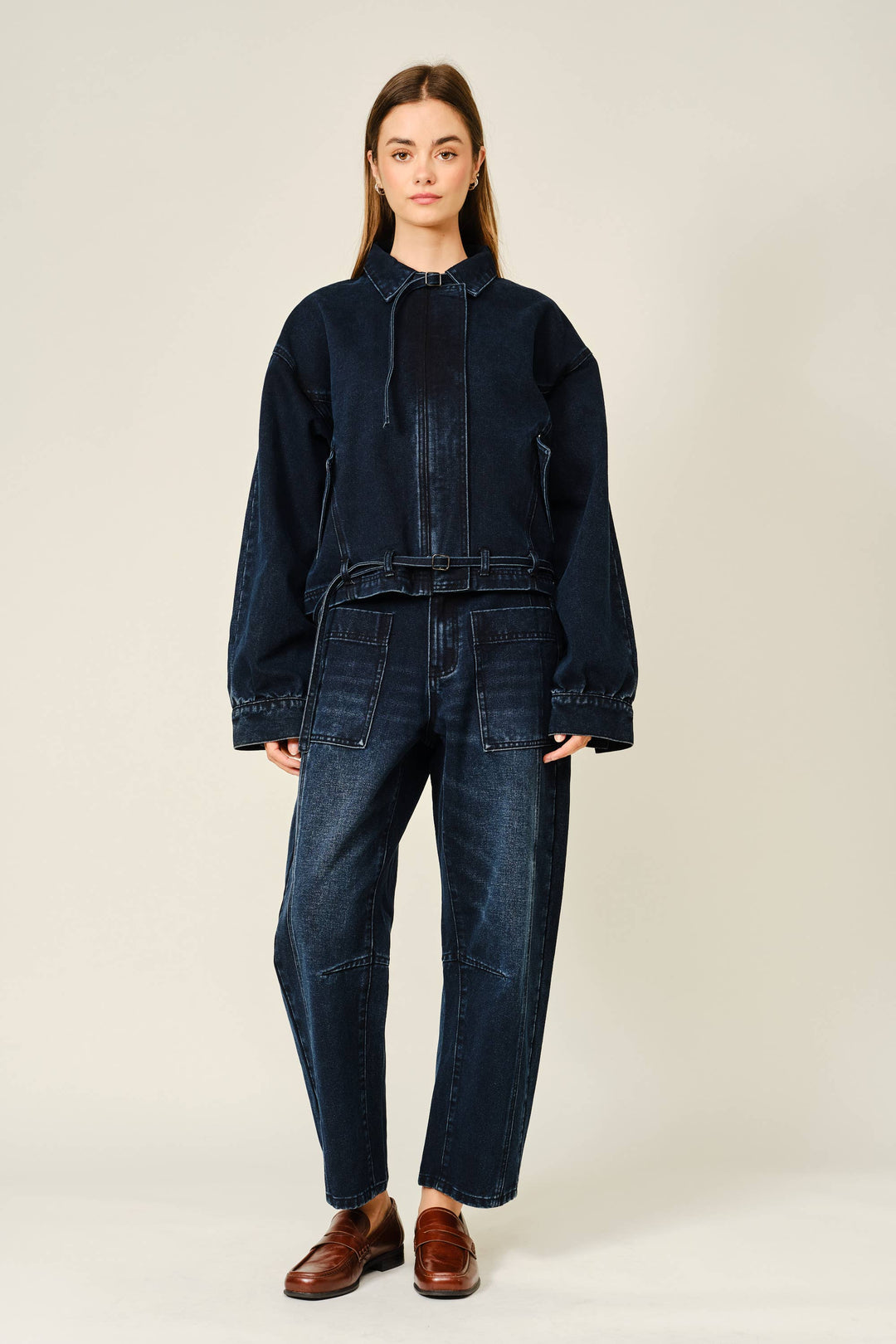 Aaron and Amber | Dark Wash Barrel Jeans