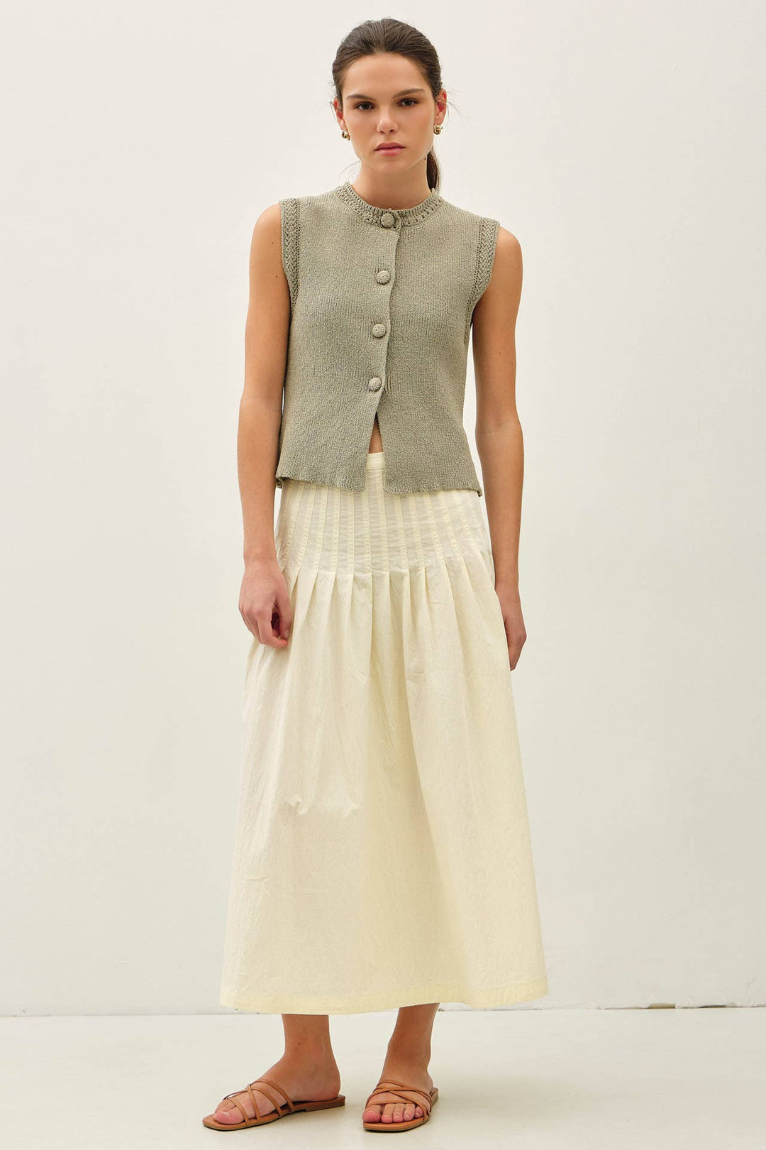 Be Cool | Corchet Trim Button Up Sweater Vest