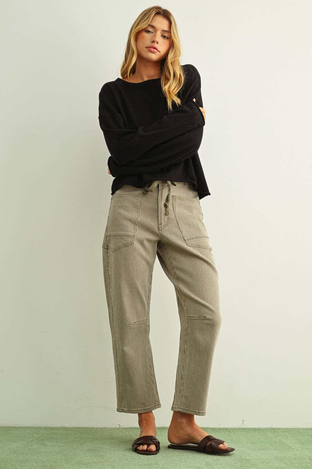 Miou Muse | Essential Short Sleeve Rolled Hem Top