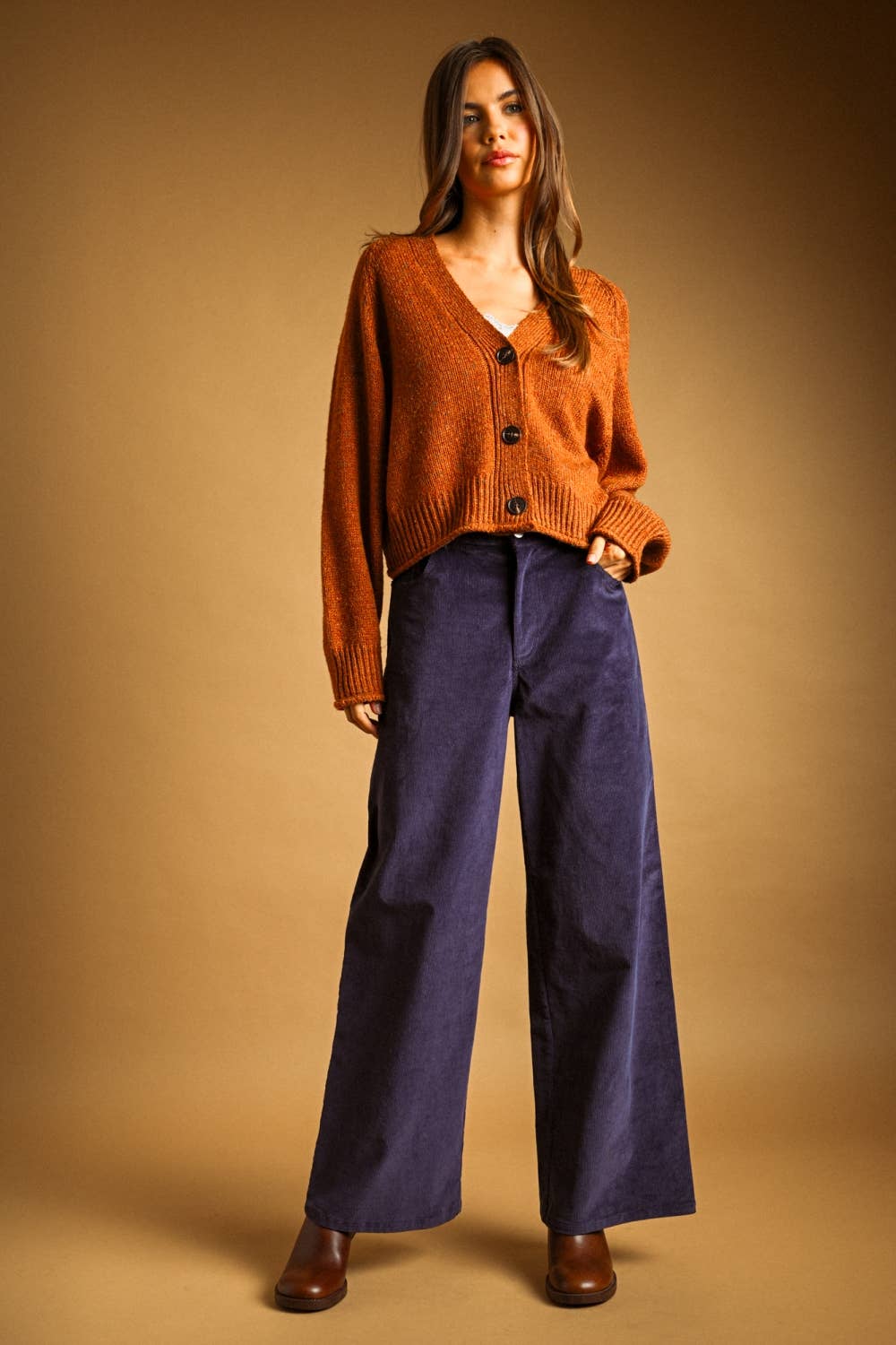 Miou Muse |  V-Neck button Front