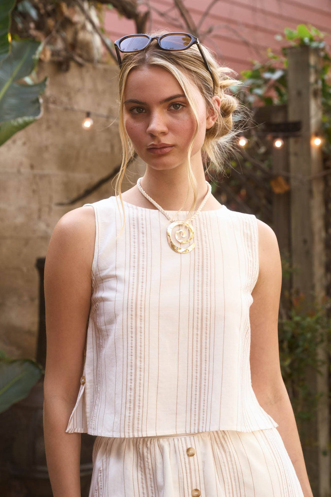 Blu Pepper | Striped Sleeveless Side Button Detail Top