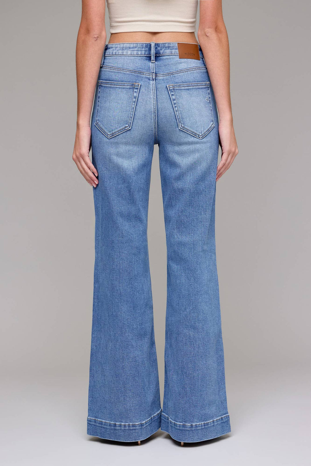 Hidden Jeans | Medium Light Pintuck 33" Inseam Flare