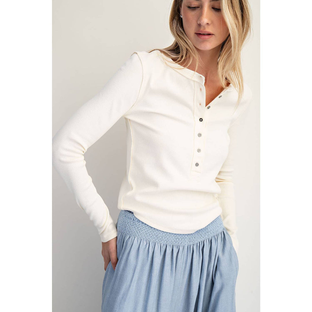 Cotierra | Henley Button Closure Top