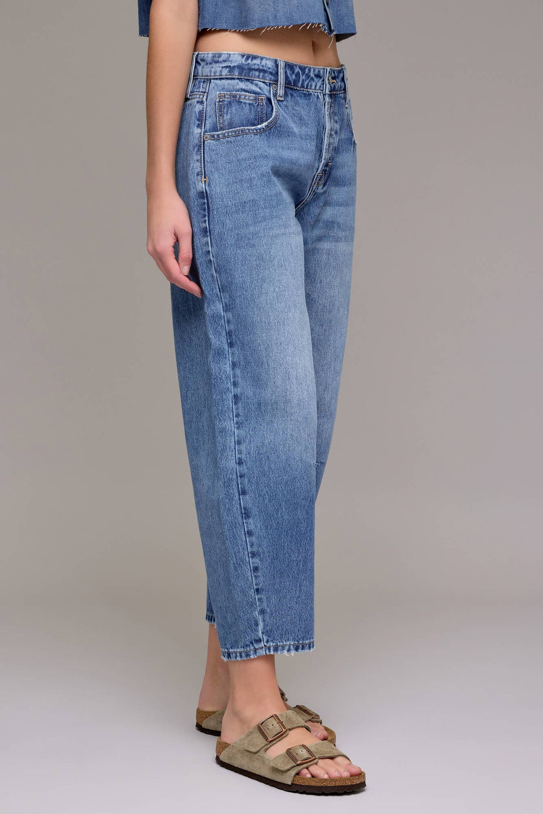 Hidden jeans | Medium Dark 25" Inseam Crop Barrel Jean