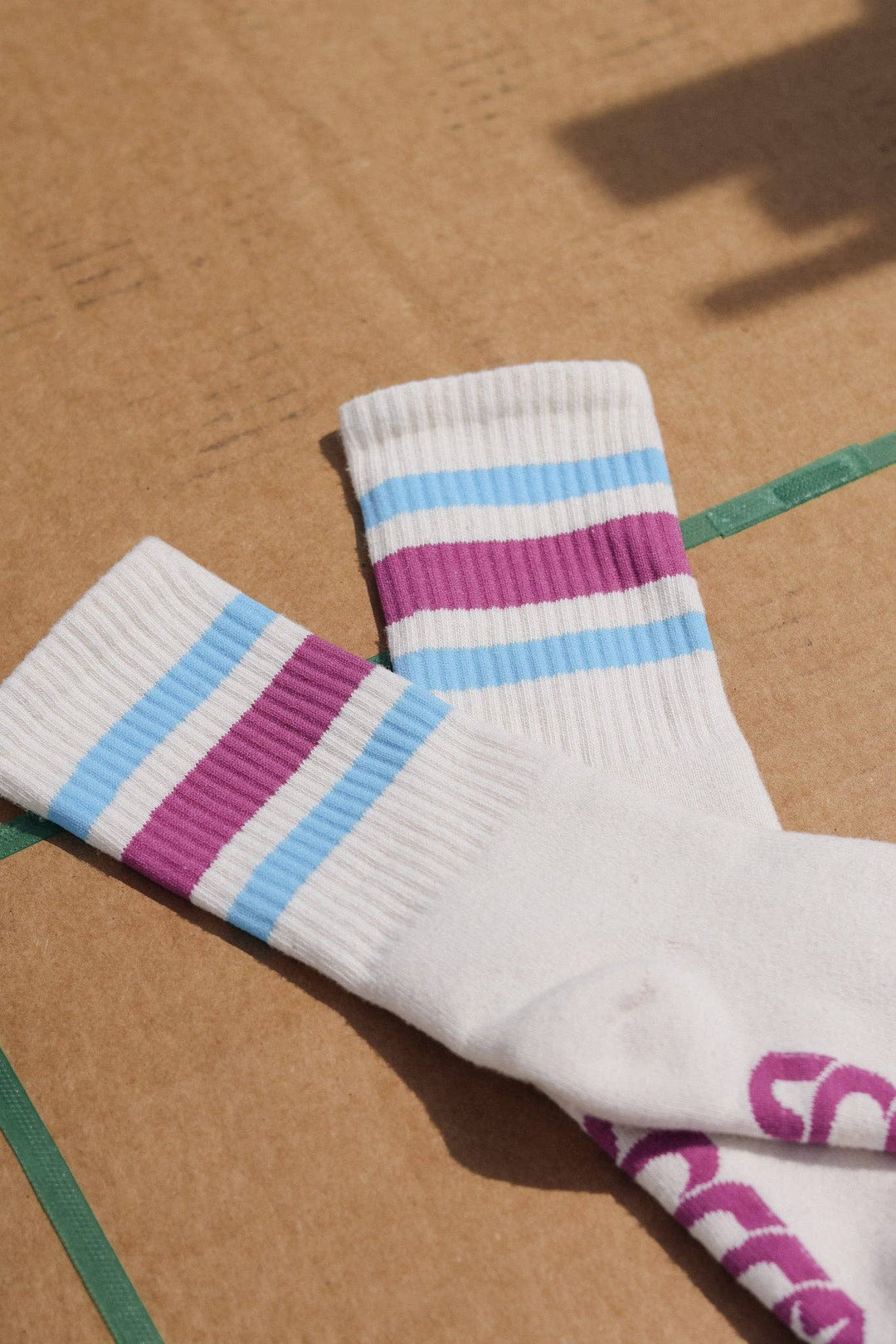 Socco | Berry & Light Blue Striped Socks