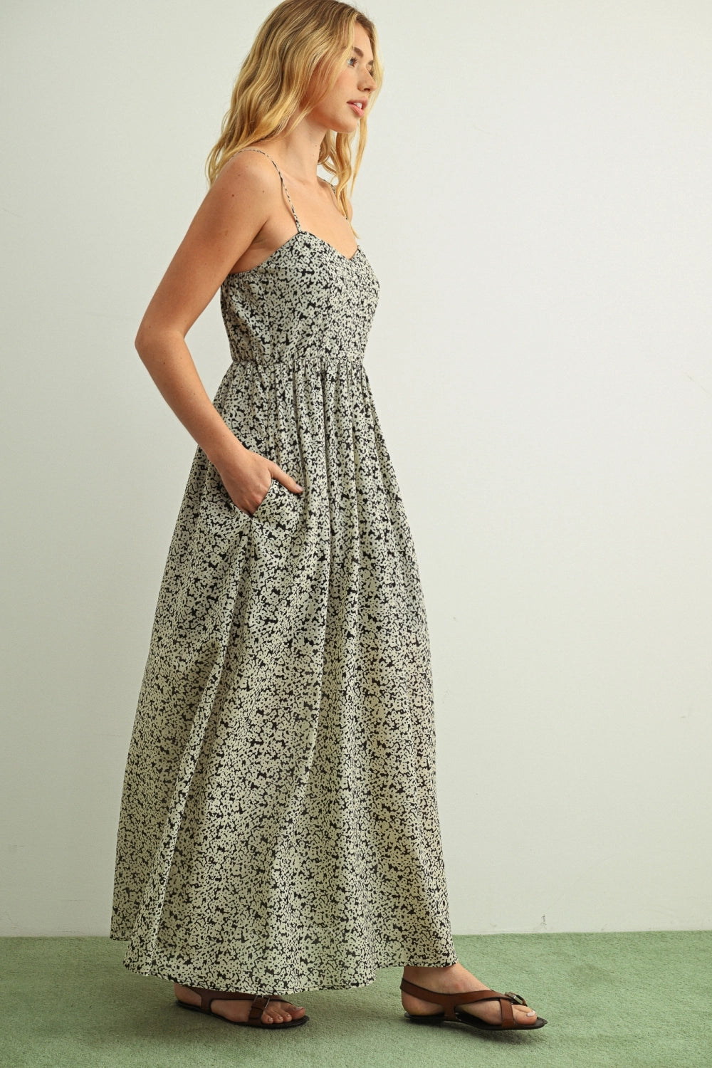 Miou Muse | Floral Print Maxi Dress