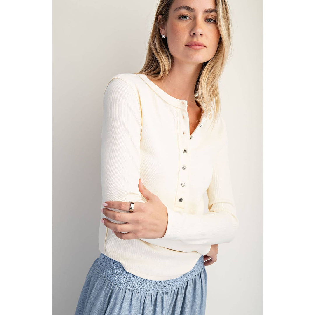 Cotierra | Henley Button Closure Top