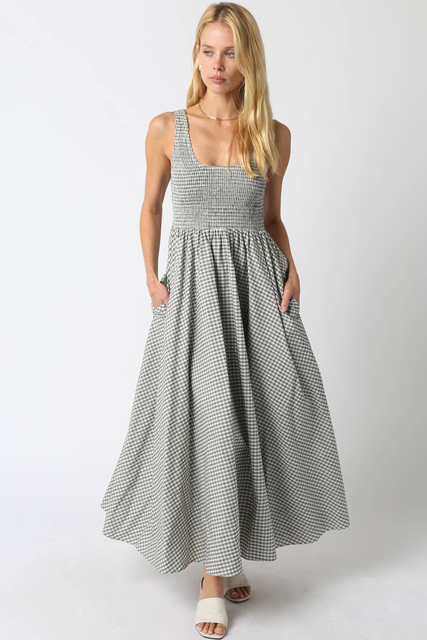Olivaceous | Ella Sleeveless Gingham Maxi Dress