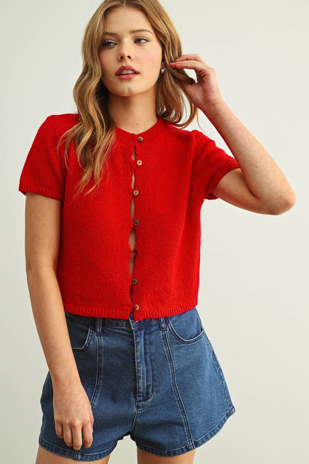 Miou Muse | Multi Button Detailed Short Sleeve Top