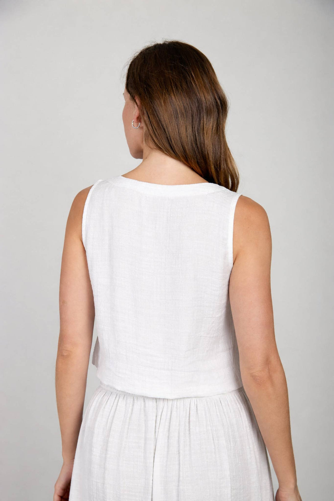 Blu Pepper | Textured Button Down Sleeveless Top