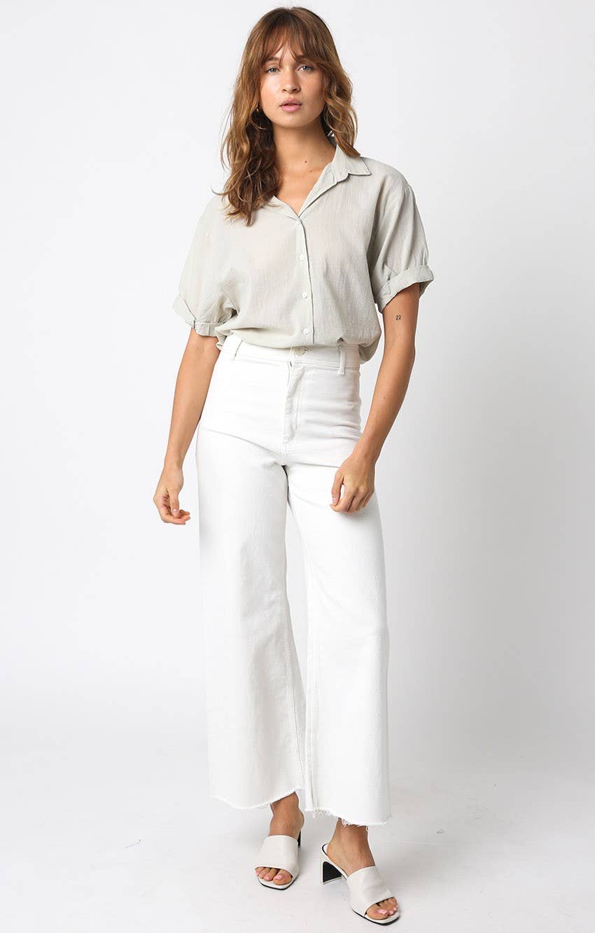 Olivacious | Raven Top