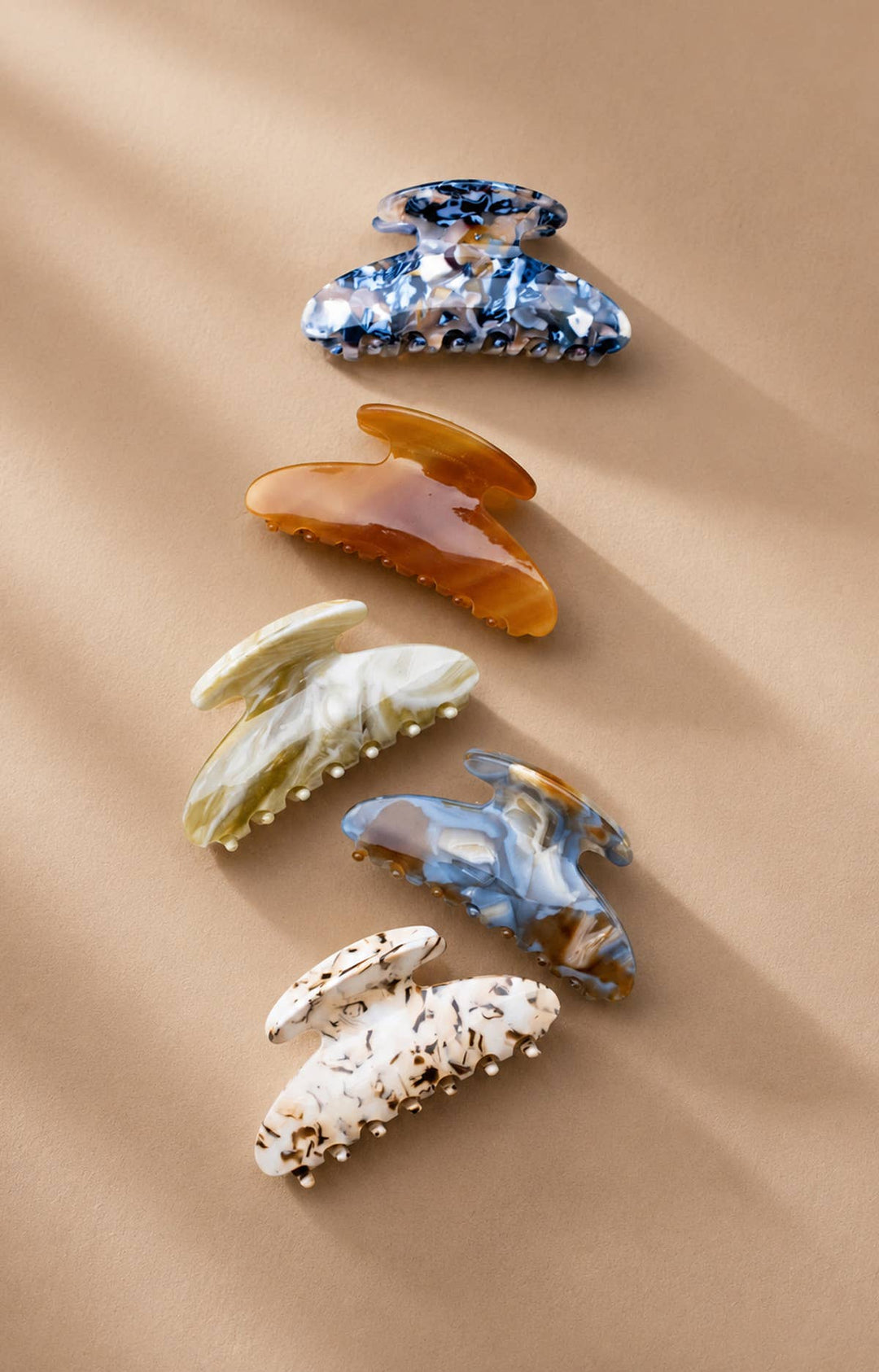 Tiepology | Midnight Gloss Cellulose Acetate Hair Claw Clip