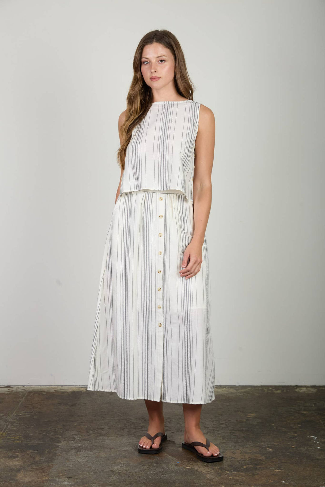 Blu Pepper | Striped Sleeveless Side Button Detail Top