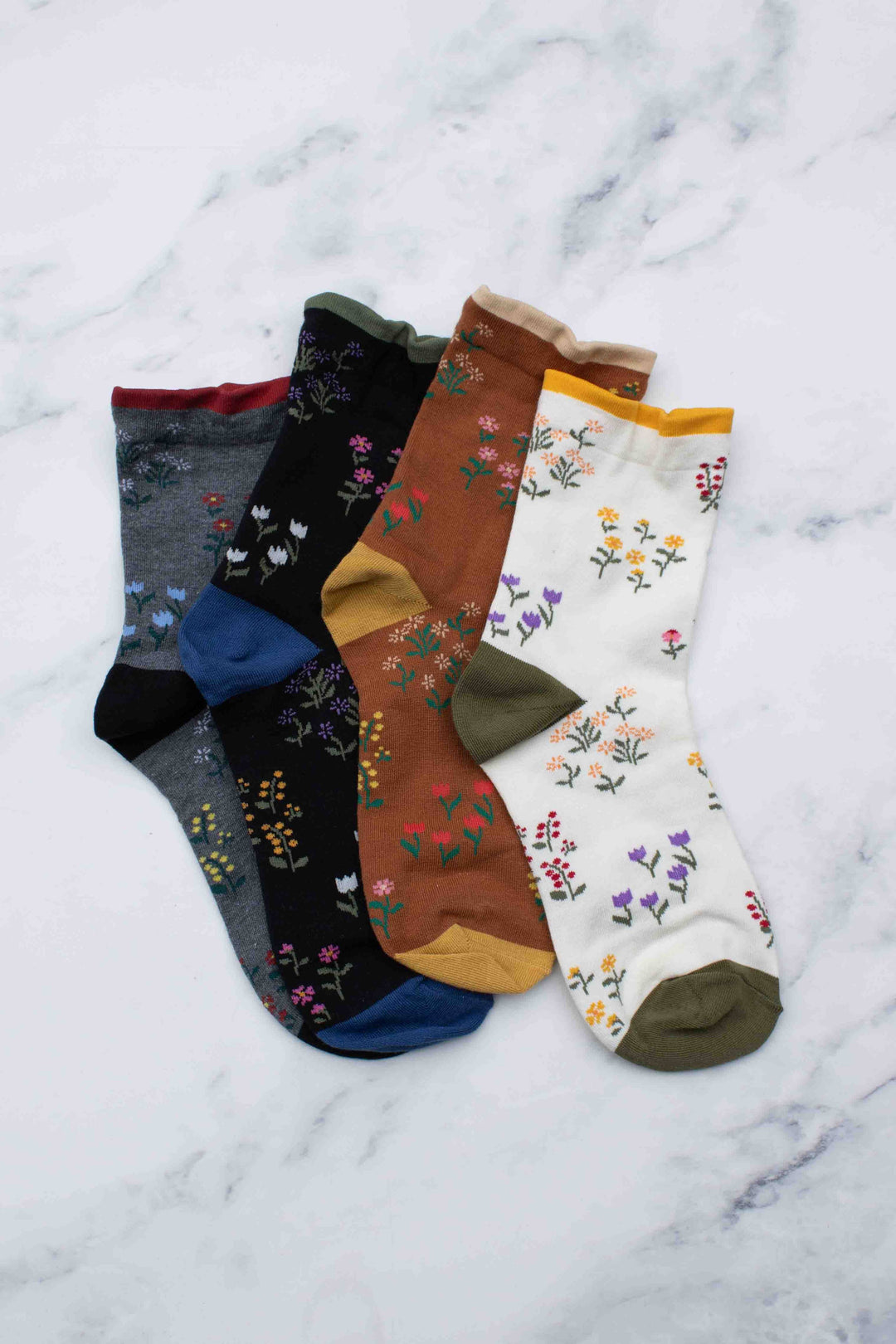 Tiepology | Women's Penelope Floral Casual Socks