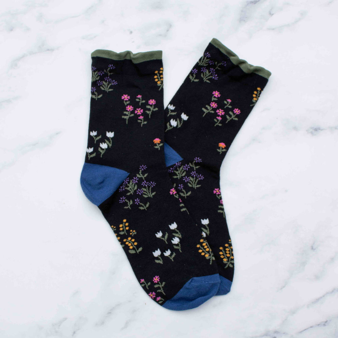 Tiepology | Women's Penelope Floral Casual Socks