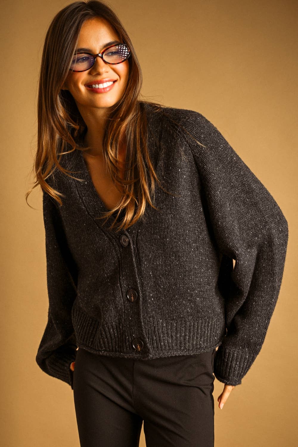 Miou Muse |  V-Neck button Front